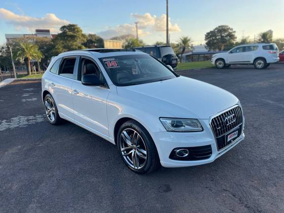 AUDI Q5 3.0 TFSI AMBITION V6 24V GASOLINA 4P AUTOMÁTICO